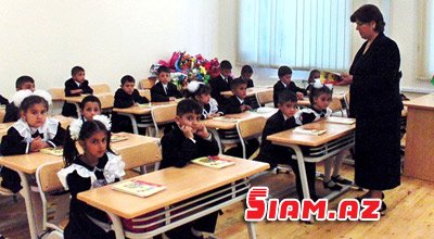 Qayğılarla “yüklənmiş” Azərbaycan vətəndaşı: Kimsənin üzü gülmür Qayğılarla “yüklənmiş” Azərbaycan vətəndaşı: Kimsənin üzü gülmür
