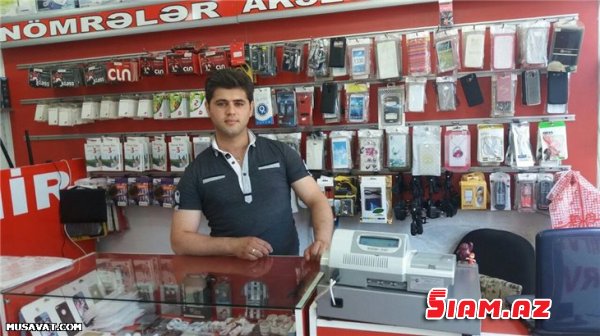 Yayın qızmar günəşi altında çörəkpulu qazananlar: Limon satanlar, dispetçerlər...VİDEOREPORTAJ, FOTOLAR Yayın qızmar günəşi altında çörəkpulu qazananlar: Limon satanlar, dispetçerlər...VİDEOREPORTAJ, FOTOLAR