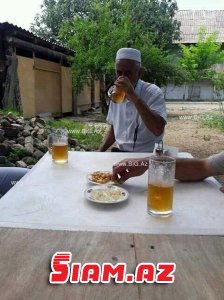 Daha bir mollanın BİYABIRÇI GÖRÜNTÜSÜ YAYILDI – FOTO Daha bir mollanın BİYABIRÇI GÖRÜNTÜSÜ YAYILDI – FOTO