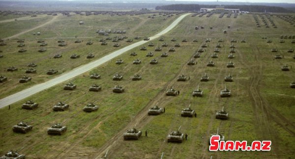 Maykl Pens Rusiya ilə hansı dildə danışmağın yolunu gözəl bilir Maykl Pens Rusiya ilə hansı dildə danışmağın yolunu gözəl bilir