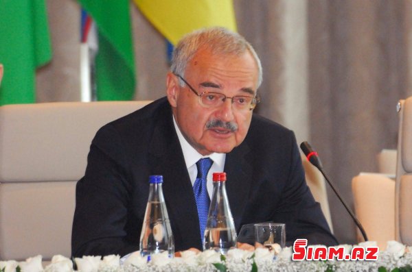 Səhhətində problemlər olan yüksək vəzifəli məmurlarımız — SİYAHI Səhhətində problemlər olan yüksək vəzifəli məmurlarımız — SİYAHI