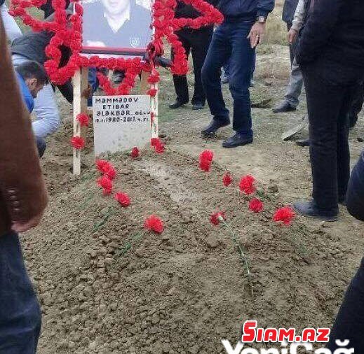 "Qoca" dəfn edildi - FOTOLAR "Qoca" dəfn edildi - FOTOLAR