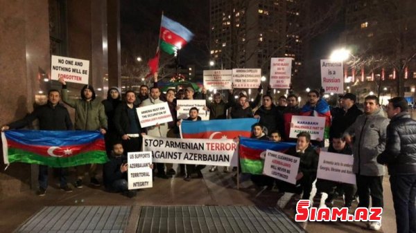 Bostonda erməni işğalına qarşı etiraz aksiyası - FOTOLAR Bostonda erməni işğalına qarşı etiraz aksiyası - FOTOLAR