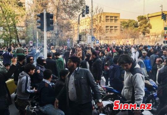 “Ərəb baharı”ndan “İran qışı”na - Qurban Cəbrayıl yazır “Ərəb baharı”ndan “İran qışı”na - Qurban Cəbrayıl yazır